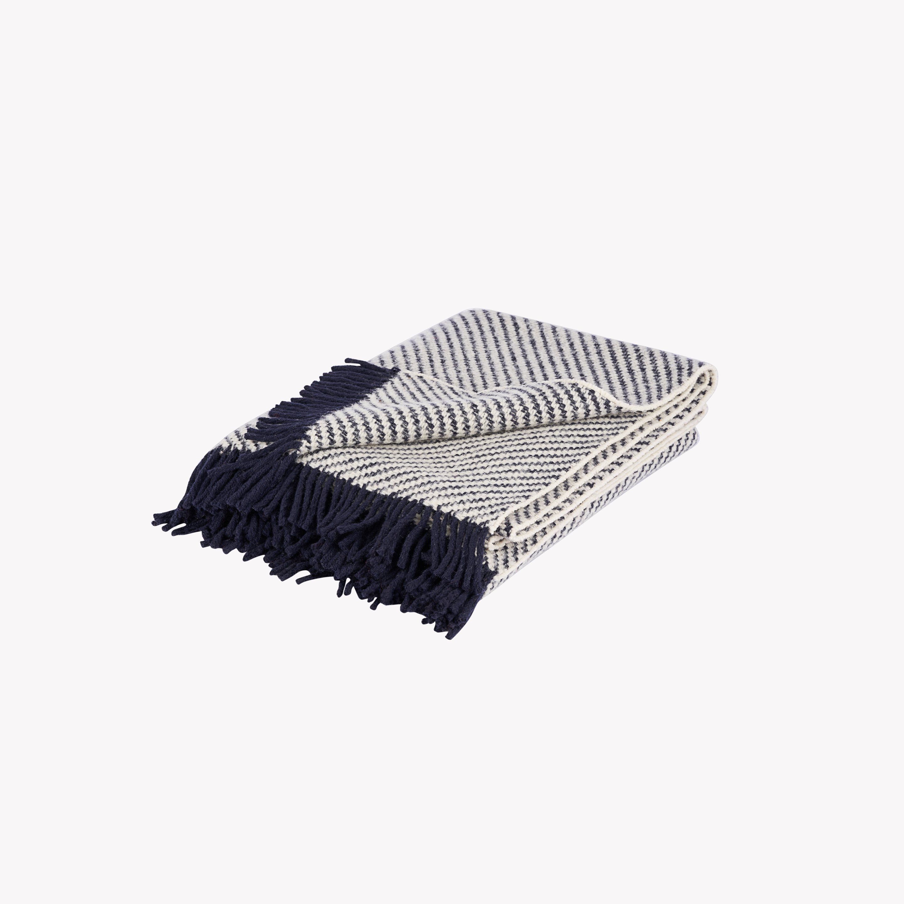 Plaid in Natural Wool from Lozère - Weaved Diagonal Pattern | Atelier Tuffery