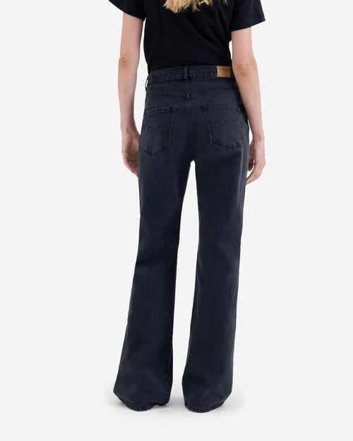 Jean Femme large noir délavé - Désiré - Atelier Tuffery